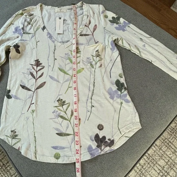 Anthropologie t.la Floral 3/4 sleeve T-shirt (size xs) NWT - Picture 4 of 13